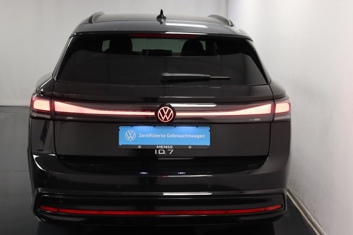Fahrzeugabbildung Volkswagen ID.7 Tourer Pro IQ.Light|Matrix|CarPlay|h/k|AHK