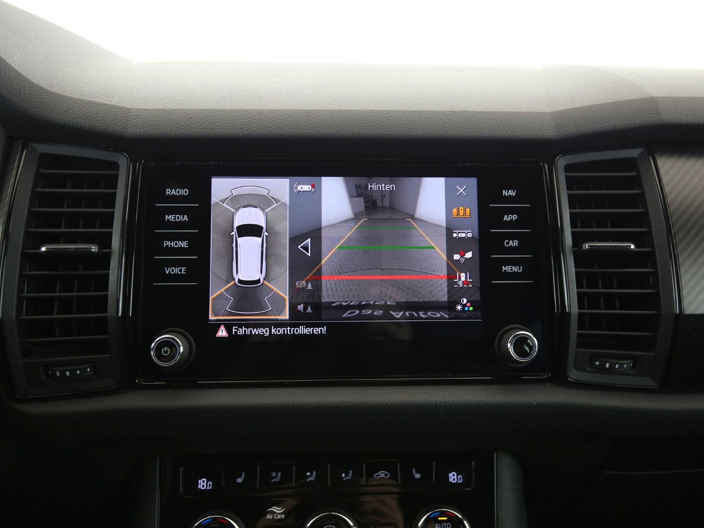 Fahrzeugabbildung SKODA Kodiaq 2.0 TDI Sportline 4x4 DSG Standhzg|4xSHZG