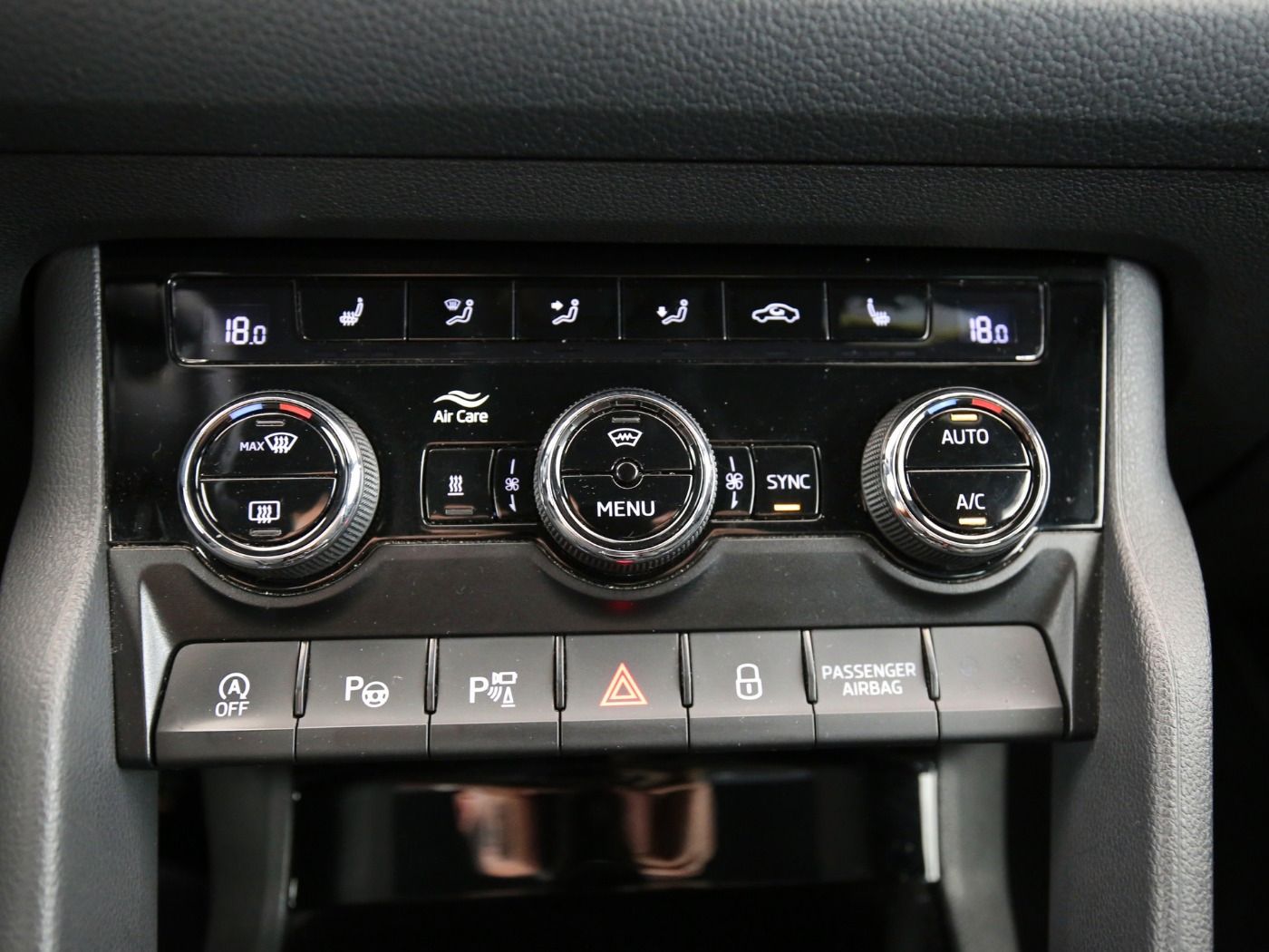 Fahrzeugabbildung SKODA Kodiaq 2.0 TDI Sportline 4x4 DSG Standhzg|4xSHZG