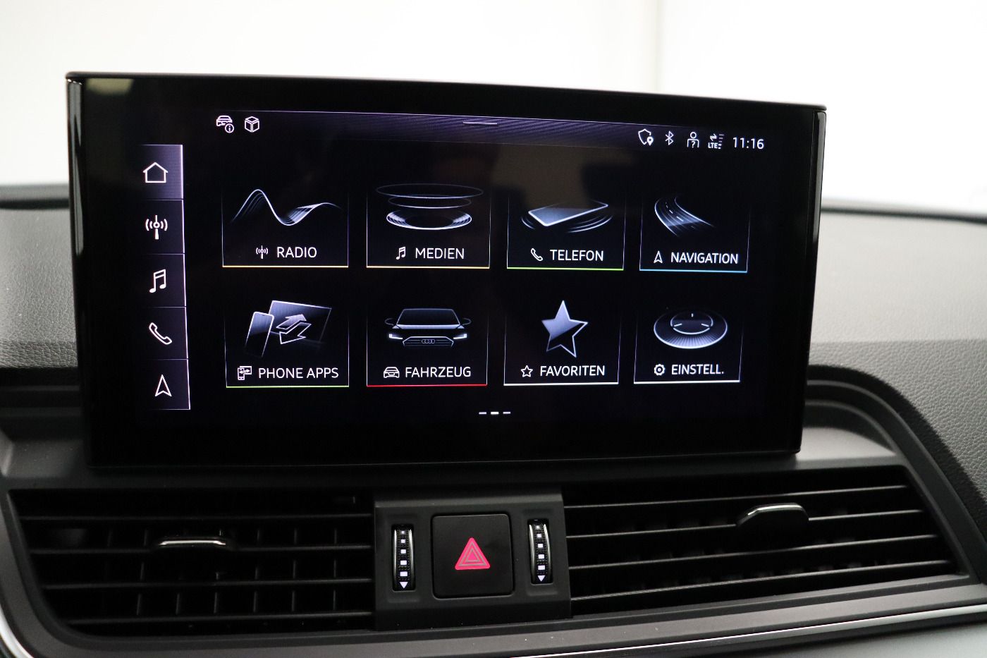 Fahrzeugabbildung Audi Q5 45 TFSI quattro S tronic S line Matrix|AHK|LM