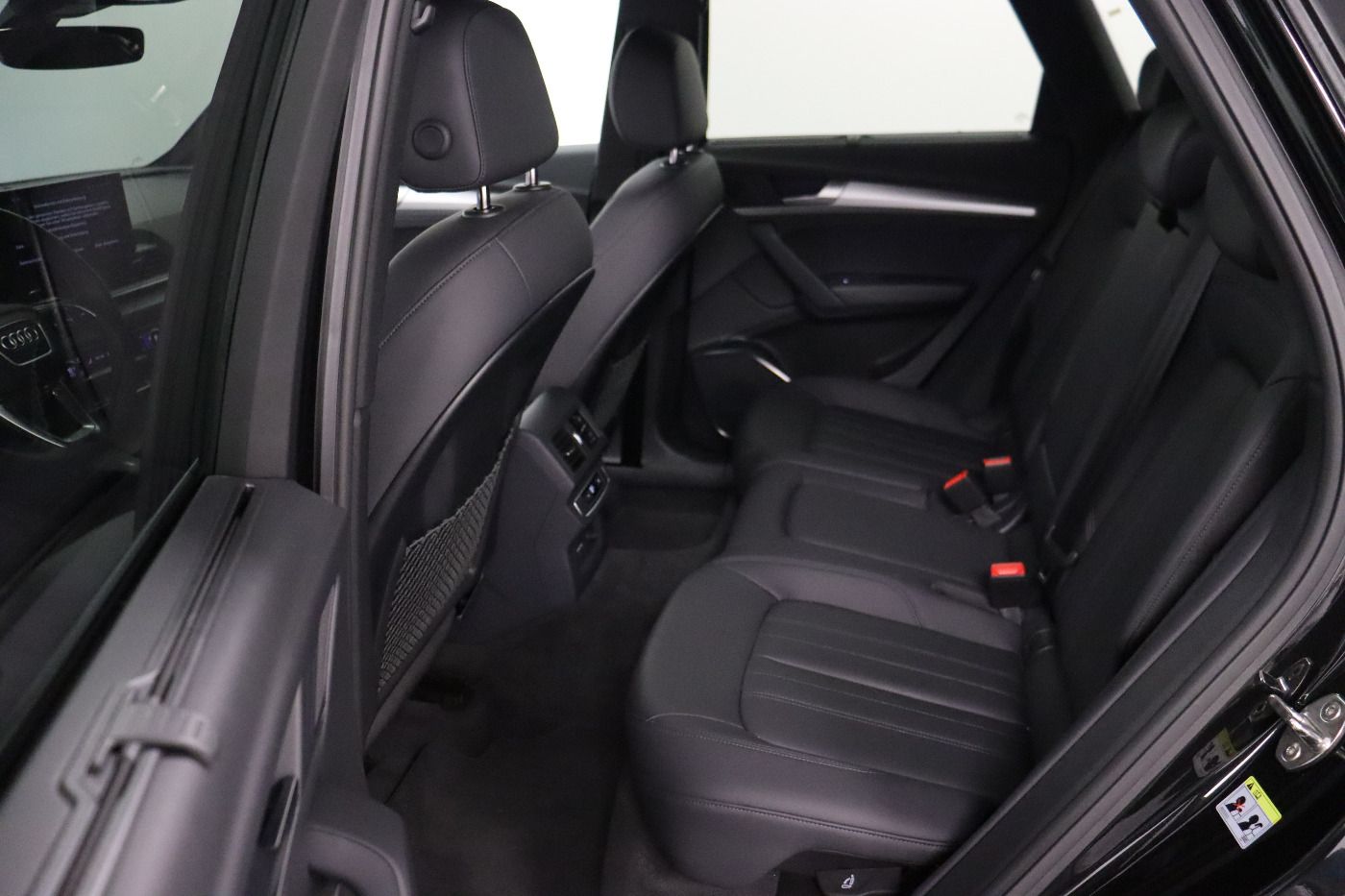 Fahrzeugabbildung Audi Q5 45 TFSI quattro S tronic S line Matrix|AHK|LM