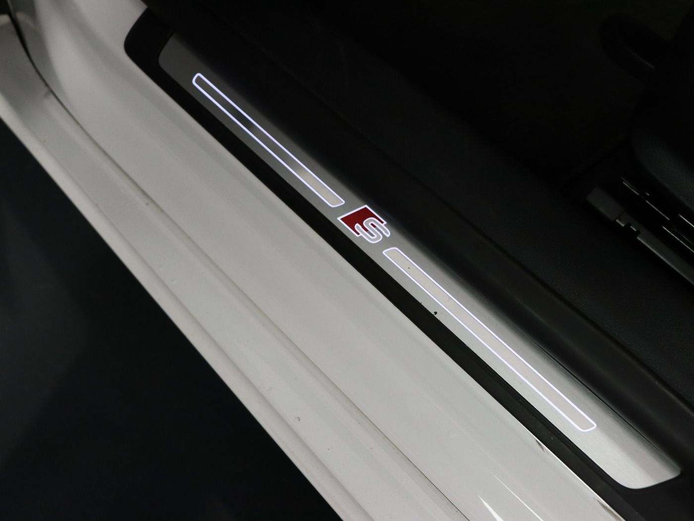 Fahrzeug autohaus mense Fahrzeugabbildung Audi A5 Sportback 40 TDI S tronic S line CarPlay|SD