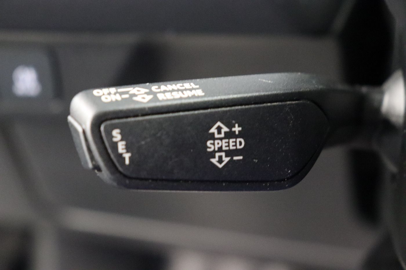 Fahrzeugabbildung Audi Q4 e-tron 45 quattro AHK|Standhzg|LED|Navi