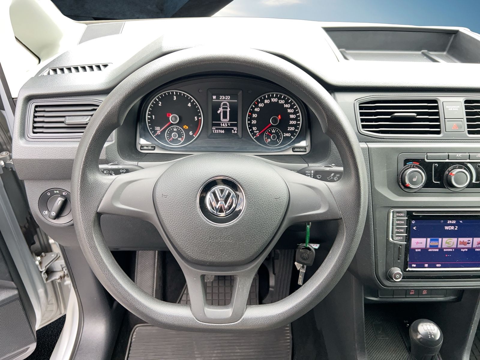 Fahrzeugabbildung Volkswagen Caddy Maxi Kasten Trendline 2.0 l TDI 75 kW