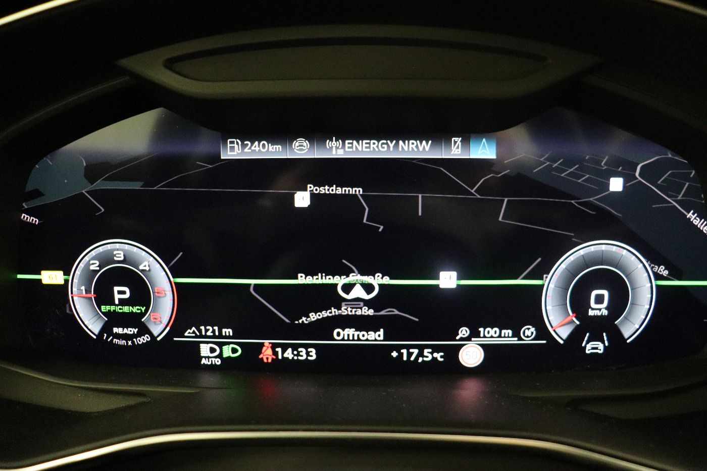 Fahrzeugabbildung Audi A6 Avant 50 TDI quattro S tronic Matrix|AHK