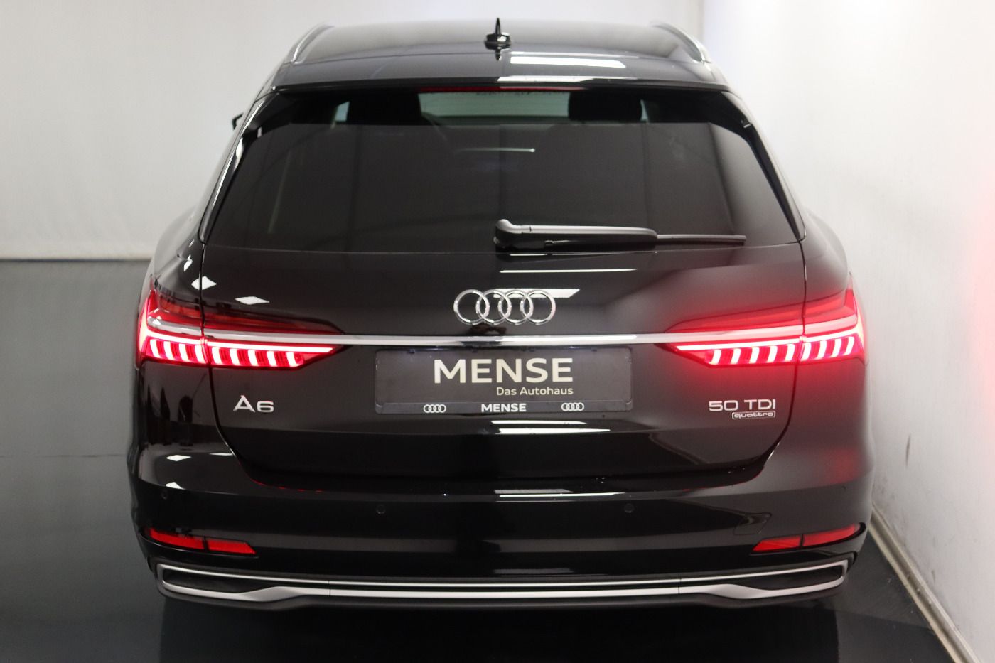 Fahrzeugabbildung Audi A6 Avant 50 TDI quattro S tronic Matrix|AHK
