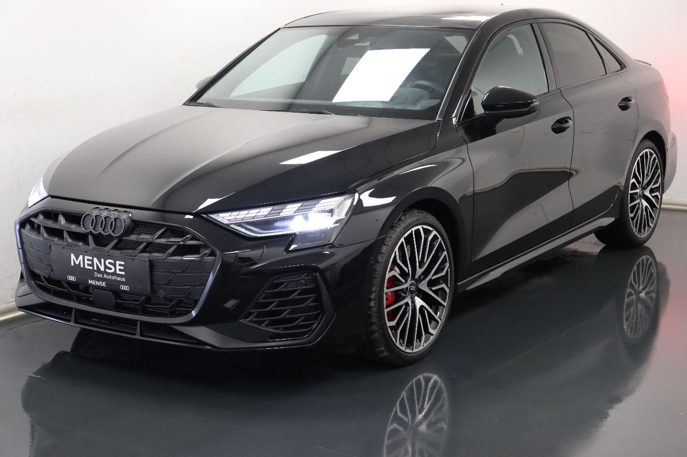 Fahrzeugabbildung Audi S3 Limousine quattro S tronic Matrix|CarPlay|HUD