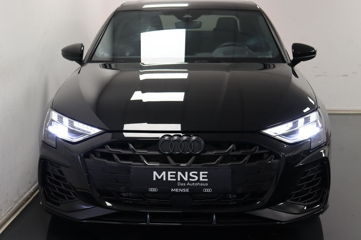 Fahrzeugabbildung Audi S3 Limousine quattro S tronic Matrix|CarPlay|HUD