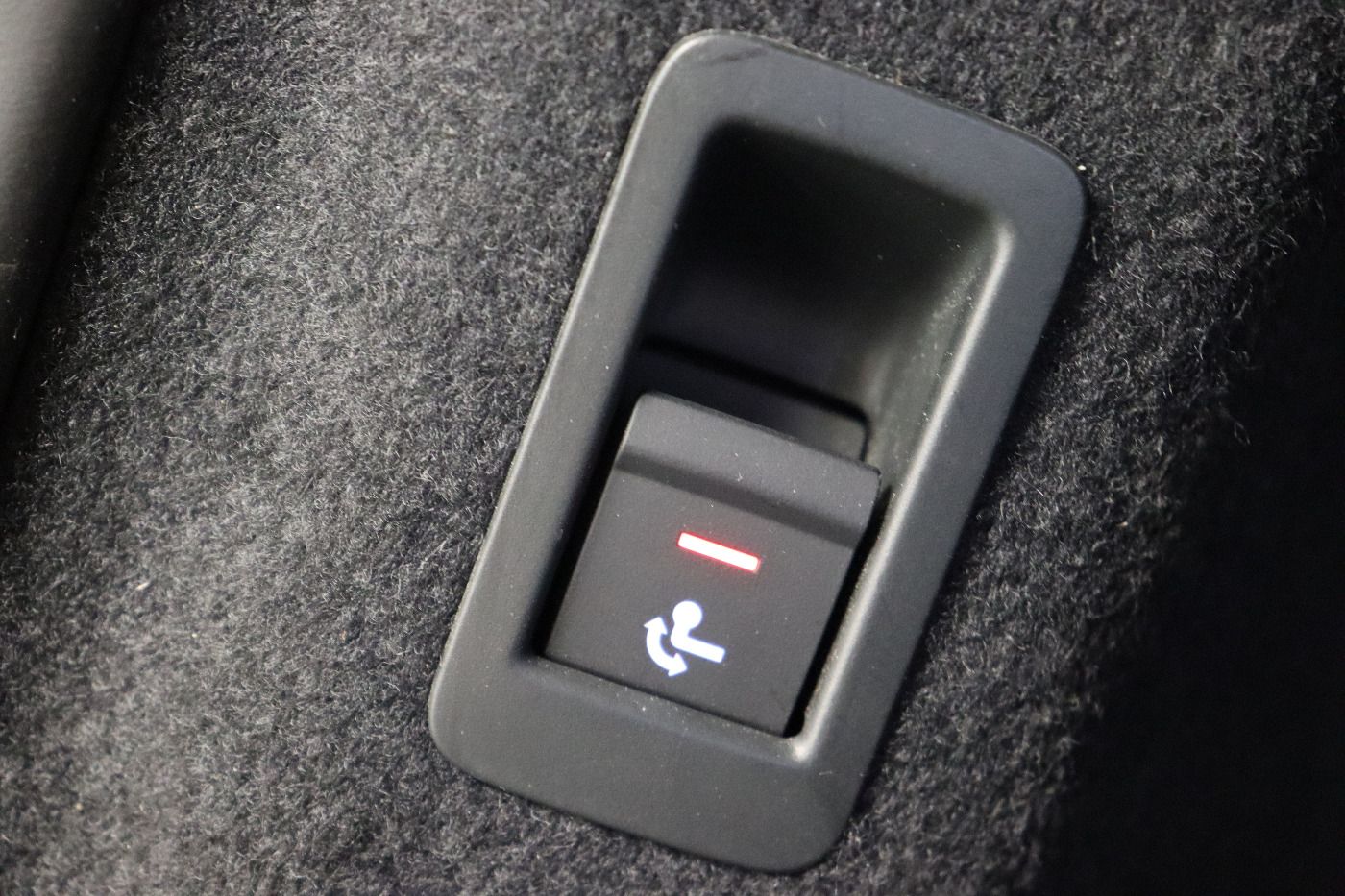 Fahrzeug autohaus mense Fahrzeugabbildung Audi Q4 e-tron 40 Matrix|CarPlay|AHK|HUD|Standhzg|ACC