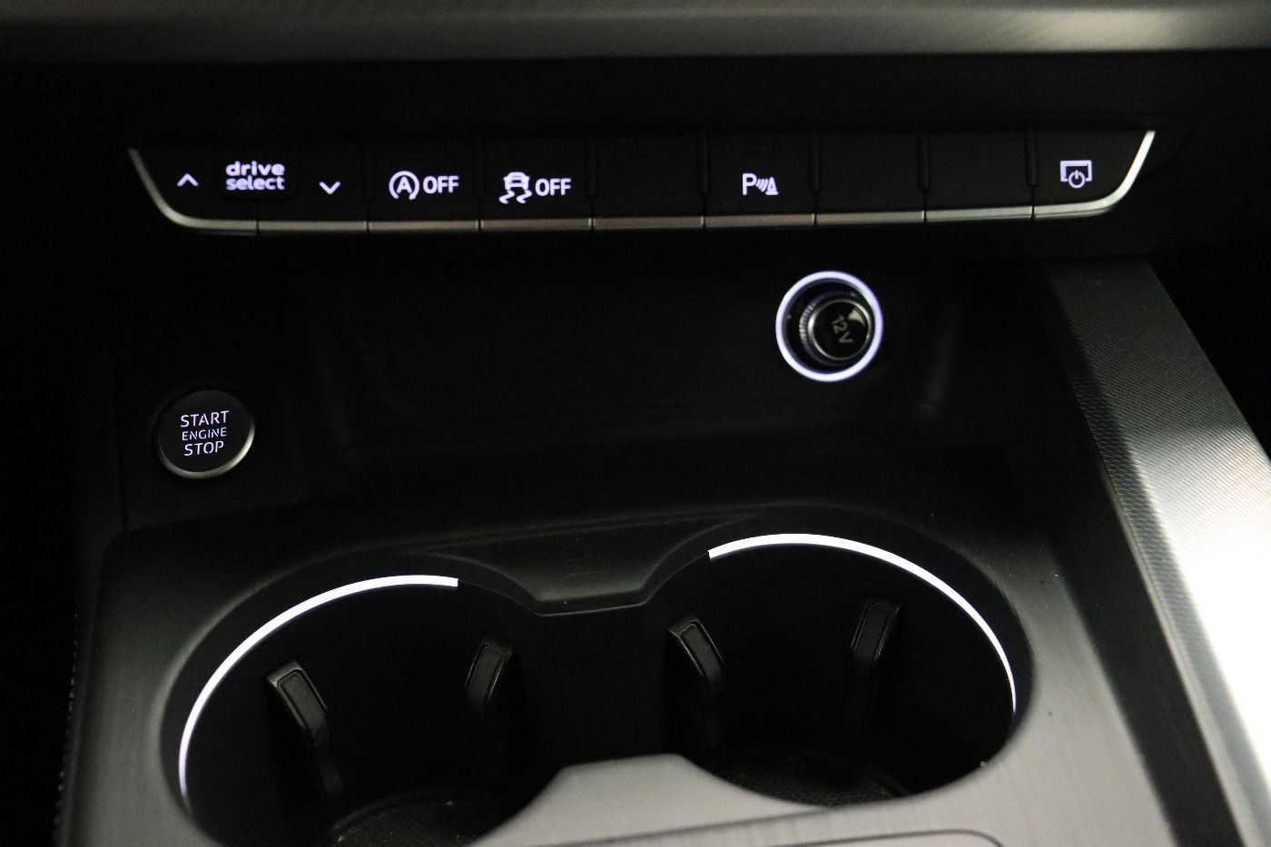 Fahrzeugabbildung Audi A4 Avant 2.0 TFSI S tronic design ACC|Navi|Virtu