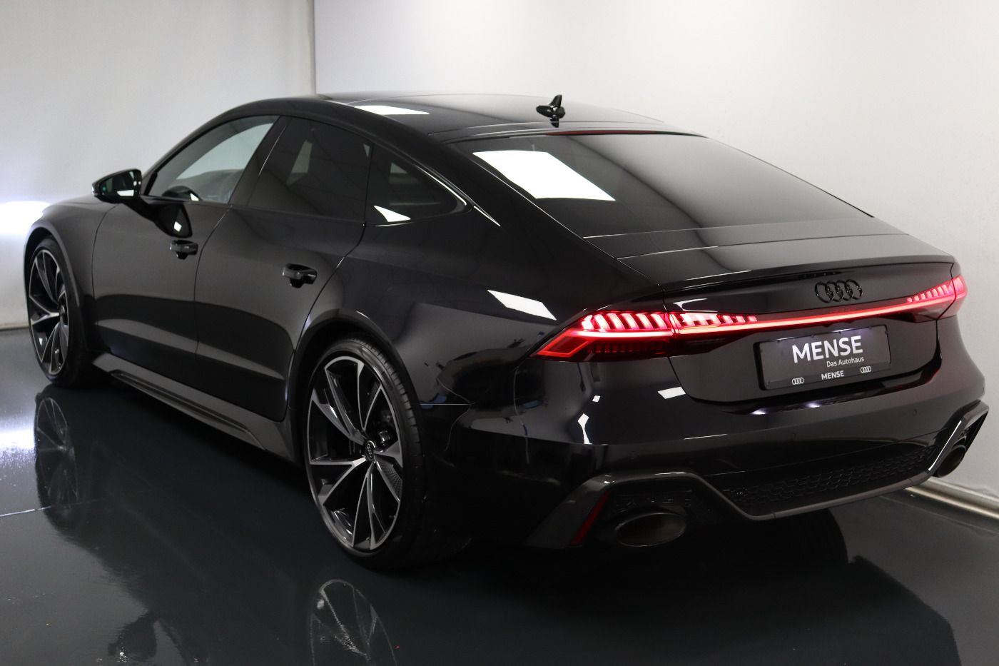 Fahrzeug autohaus mense Fahrzeugabbildung Audi RS7 Sportback Matrix|B&O|CarPlay|HUD|Pano|SD|ACC