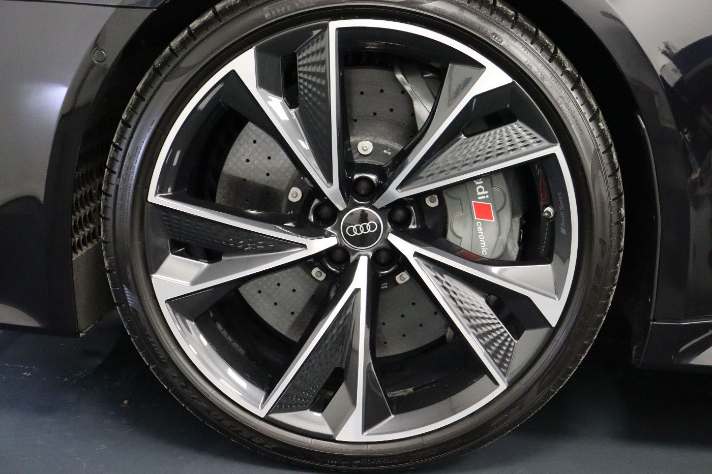 Fahrzeug autohaus mense Fahrzeugabbildung Audi RS7 Sportback Matrix|B&O|CarPlay|HUD|Pano|SD|ACC