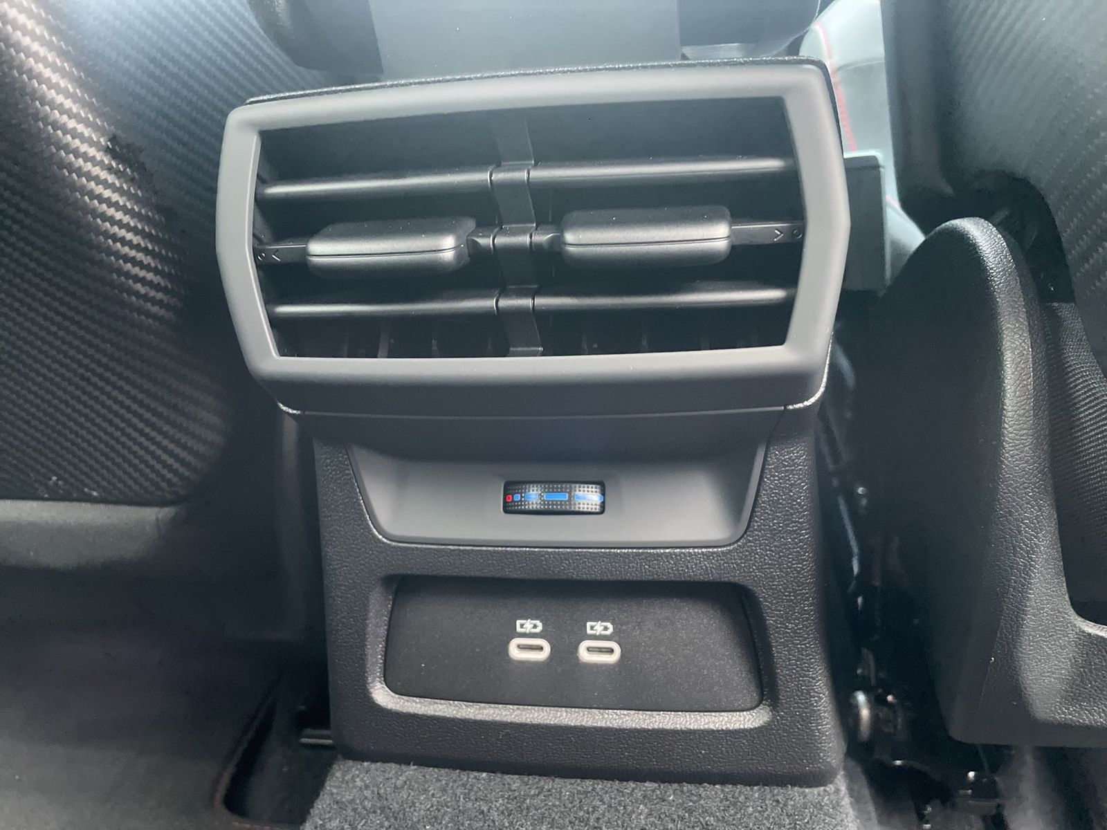 Fahrzeugabbildung Audi RS 3 Sportback S tronic Matrix|Sonos|HUD