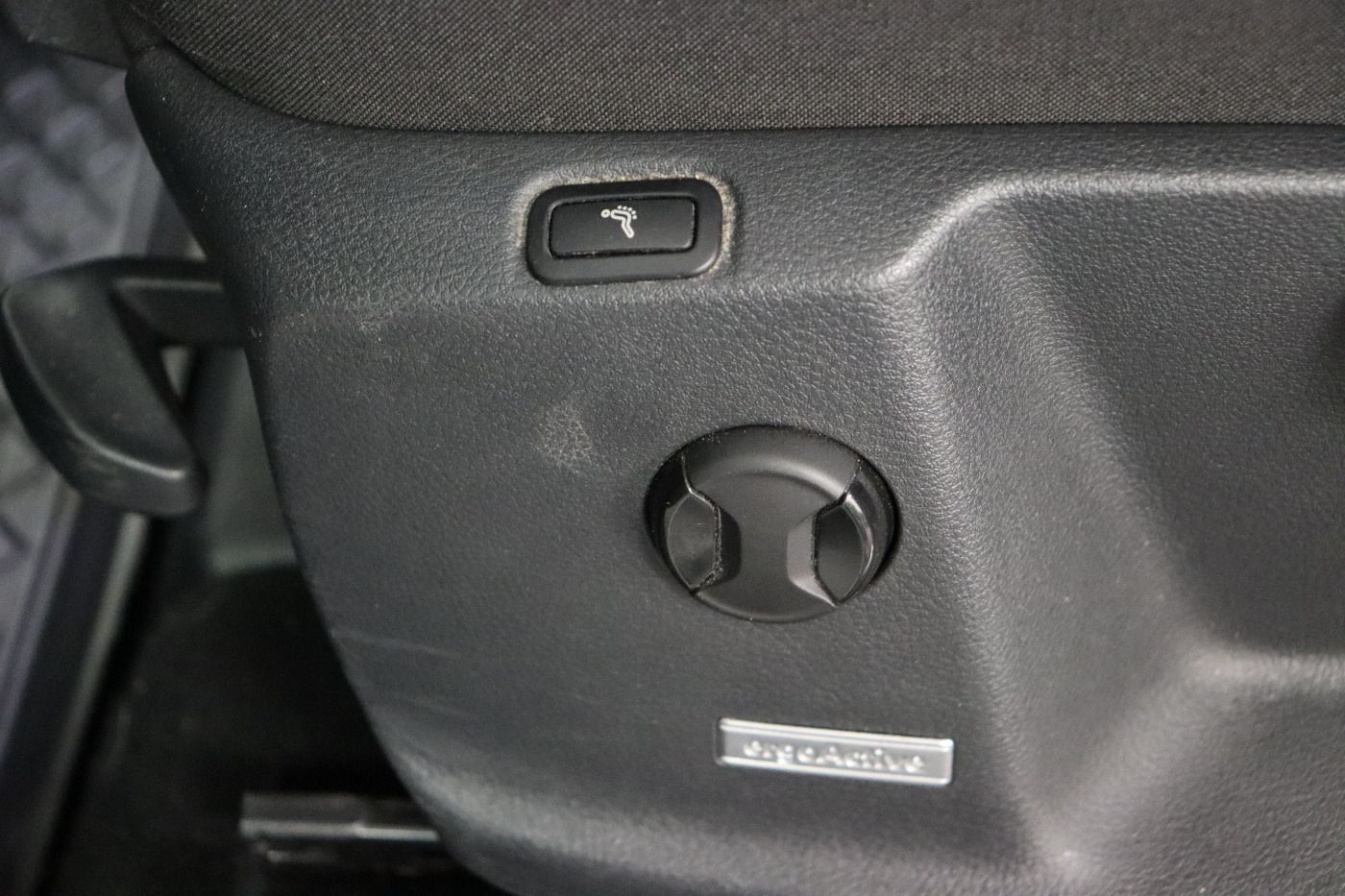 Fahrzeug autohaus mense Fahrzeugabbildung Volkswagen Golf Sportsvan 1.4 TSI DSG Highline Navi ACC Rea