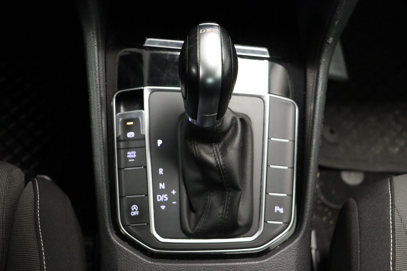 Fahrzeug autohaus mense Fahrzeugabbildung Volkswagen Golf Sportsvan 1.4 TSI DSG Highline Navi ACC Rea