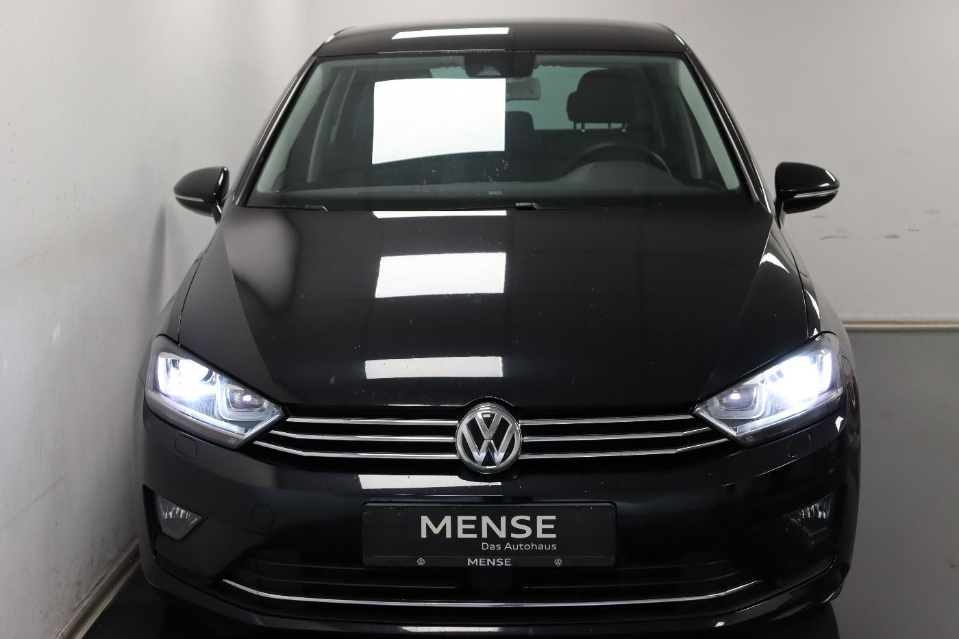 Fahrzeug autohaus mense Fahrzeugabbildung Volkswagen Golf Sportsvan 1.4 TSI DSG Highline Navi ACC Rea