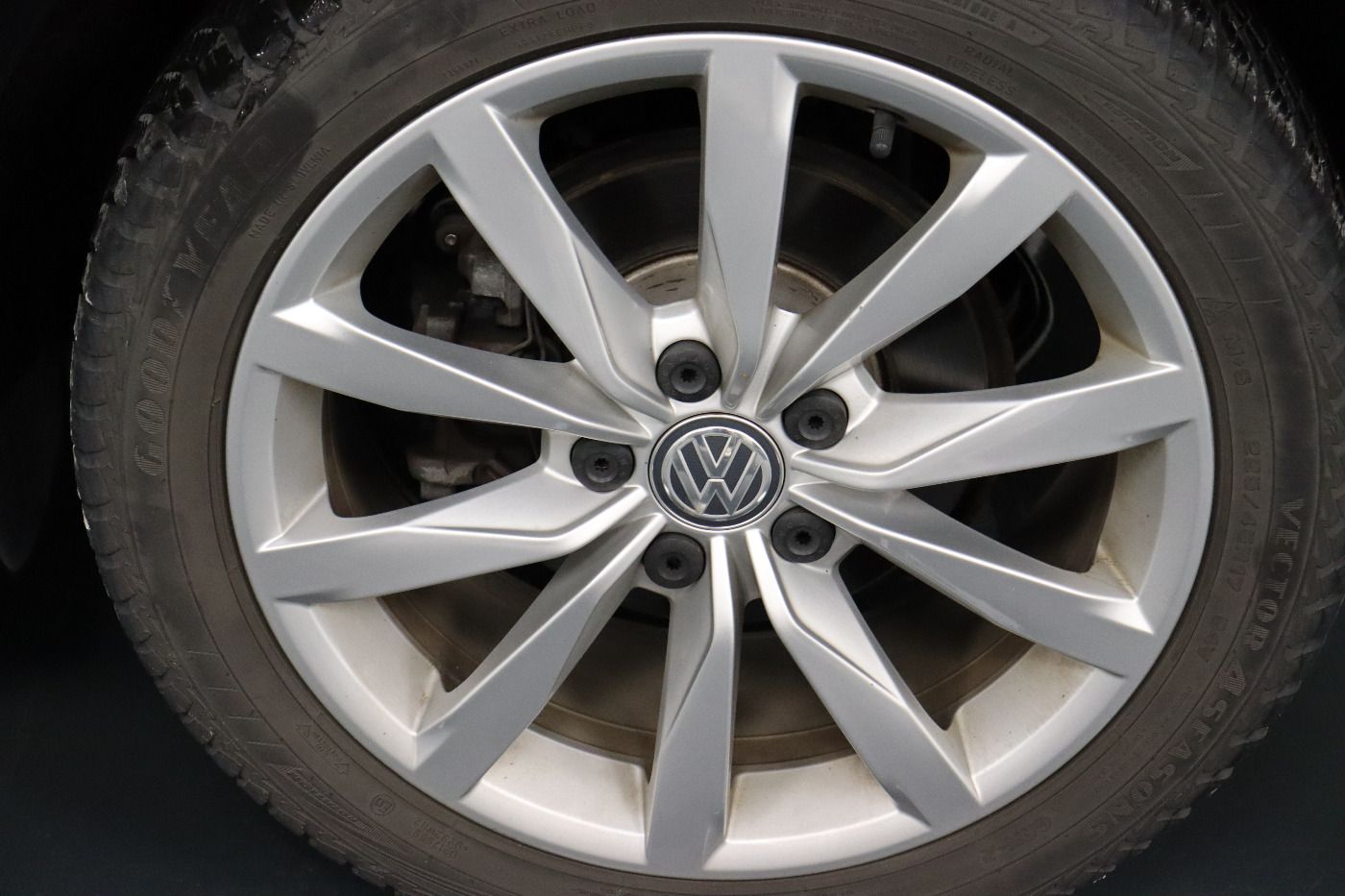 Fahrzeug autohaus mense Fahrzeugabbildung Volkswagen Golf Sportsvan 1.4 TSI DSG Highline Navi ACC Rea