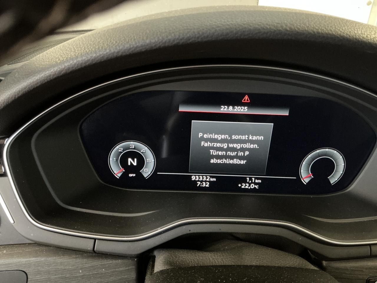 Fahrzeugabbildung Audi A4 Avant 35 TDI S tronic S line Matrix|B&O|AHK