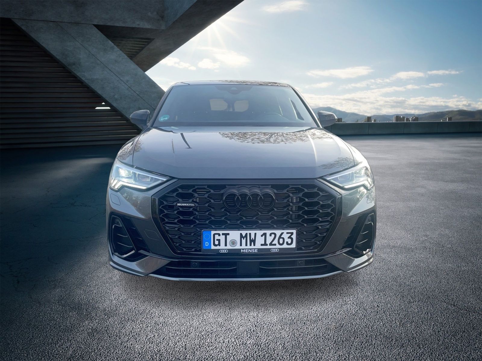 Fahrzeug autohaus mense Fahrzeugabbildung Audi Q3 Sportback 40TFSI S-Line Matrix|AHK|Pano