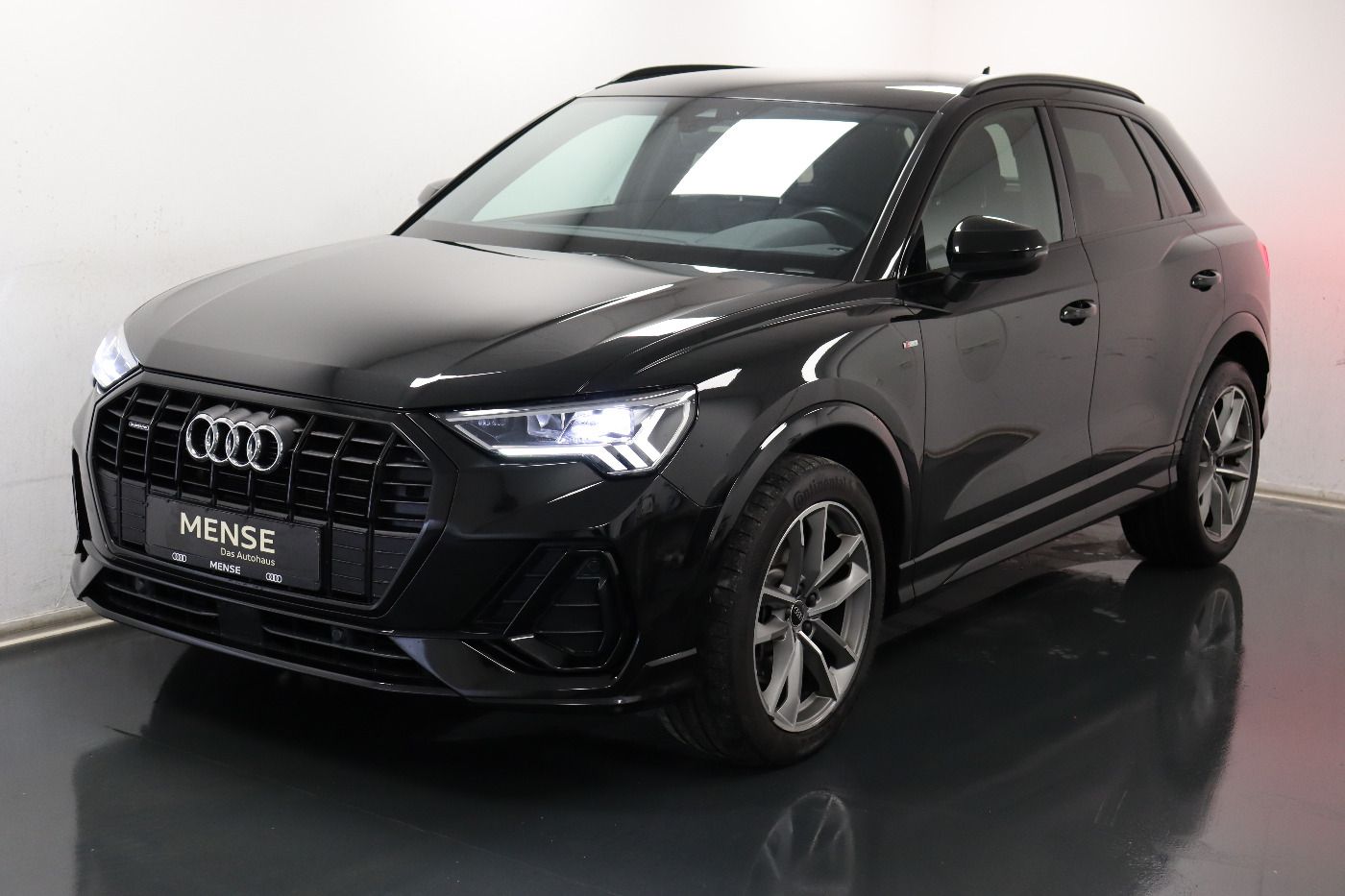 Fahrzeugabbildung Audi Q3 40 TDI Quattro S tronic S line CarPlay|LED|Na