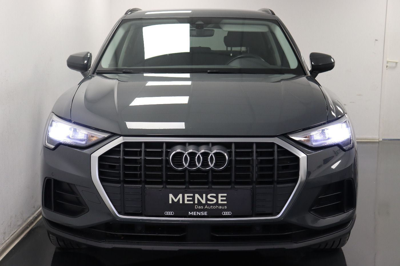 Fahrzeugabbildung Audi Q3 45 TFSIe S- tronic Standhzg|LED|Navi|KeyLess