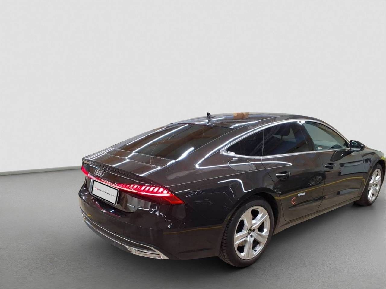 Fahrzeugabbildung Audi A7 Sportback 45 TDI quattro S tronic Matrix|AHK