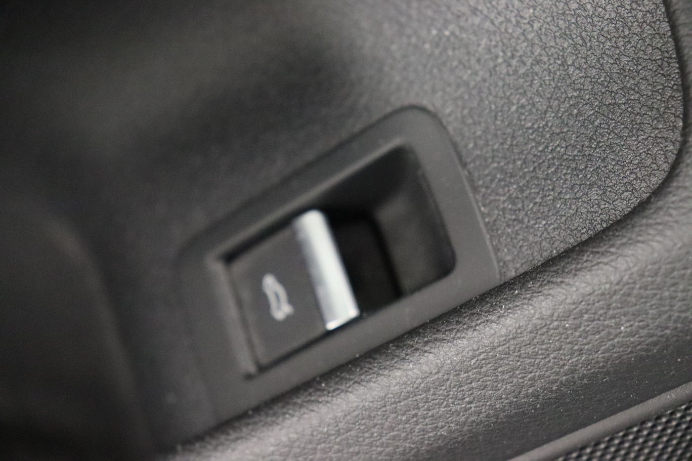 Fahrzeugabbildung Audi A4 1.4 TFSI S-tronic Sport Matrix|CarPlay|LED|Na