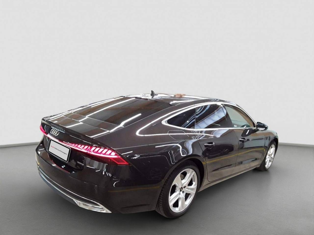 Fahrzeugabbildung Audi A7 Sportback 45 TDI quattro S tronic Matrix|AHK