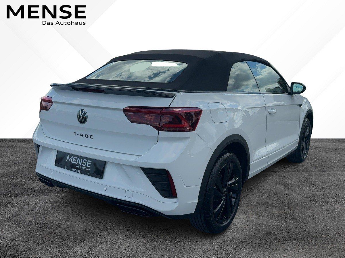 Fahrzeug autohaus mense Fahrzeugabbildung Volkswagen T-Roc Cabriolet R-Line 1.5 l TSI OPF DSG Matrix, - mit KI generiert/bearbeitet