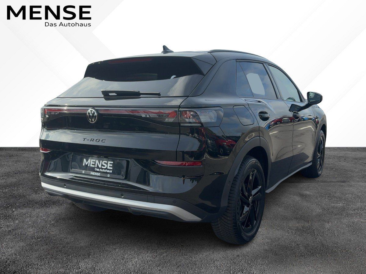 Fahrzeug autohaus mense Fahrzeugabbildung Volkswagen T-Roc Style 1.5 l eTSI OPF DSG AHK, GJR, el.Heck - mit KI generiert/bearbeitet