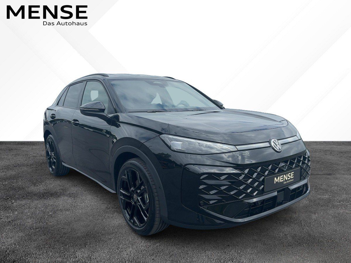 Fahrzeugabbildung Volkswagen T-Roc R-Line 1.5 l eTSI OPF DSG AHK Nav HUD Blac - mit KI generiert/bearbeitet