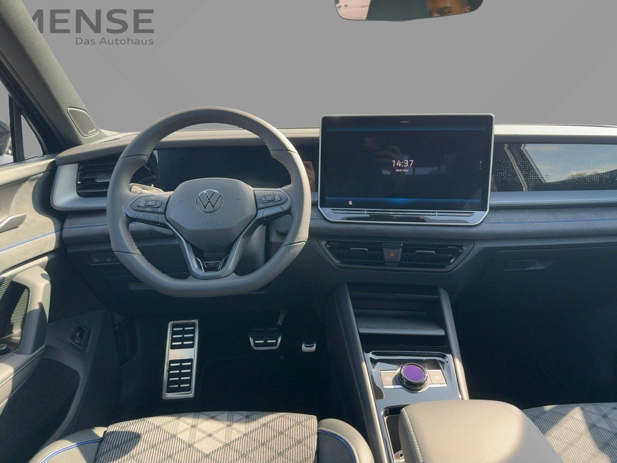 Fahrzeug autohaus mense Fahrzeugabbildung Volkswagen Tayron R-Line 2.0 l TDI 4MOTION DSG AHK,Standhei - mit KI generiert/bearbeitet