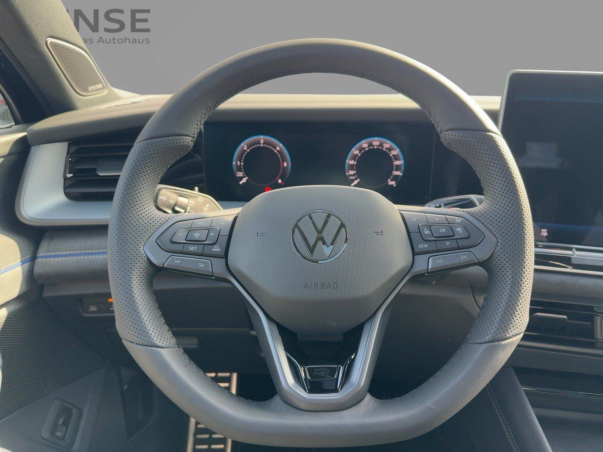 Fahrzeug autohaus mense Fahrzeugabbildung Volkswagen Tayron R-Line 2.0 l TDI 4MOTION DSG AHK,Standhei - mit KI generiert/bearbeitet