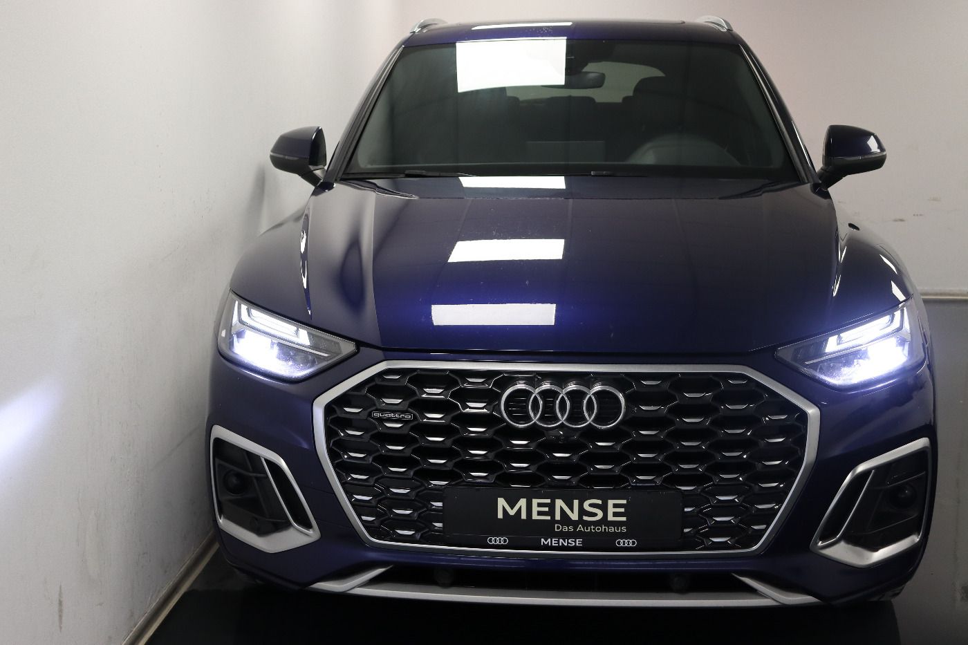 Fahrzeugabbildung Audi Q5 Sportback 40 TDI quattro S-tronic S-Line Pano