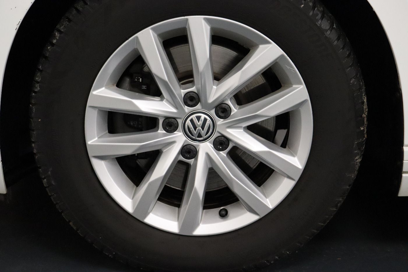 Fahrzeugabbildung Volkswagen Passat Variant 1.4 TSI Comfortline BlueMotion AC