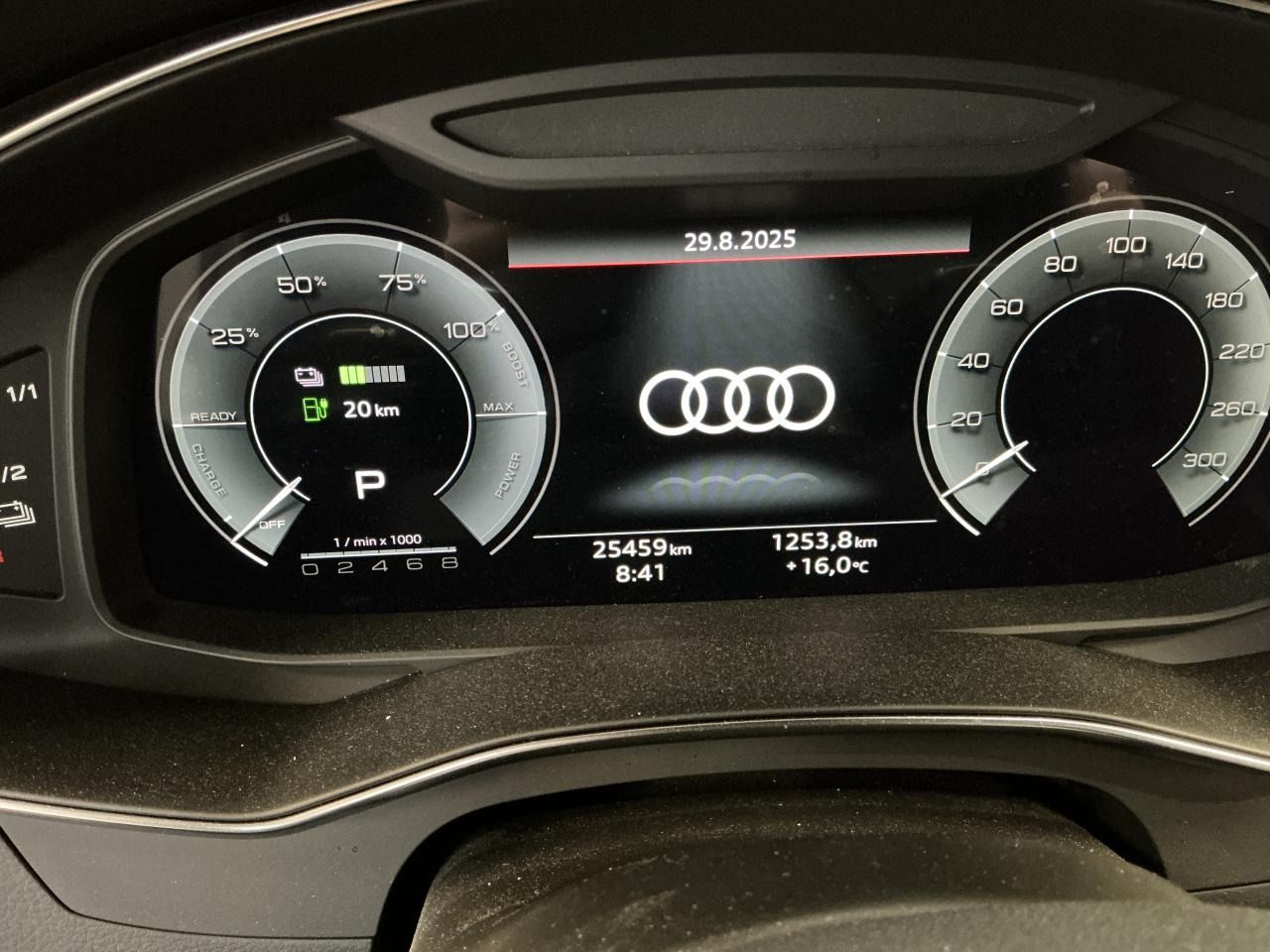 Fahrzeugabbildung Audi A6 Avant 50 TFS e S-Tronic S-Line CarPlay|SD