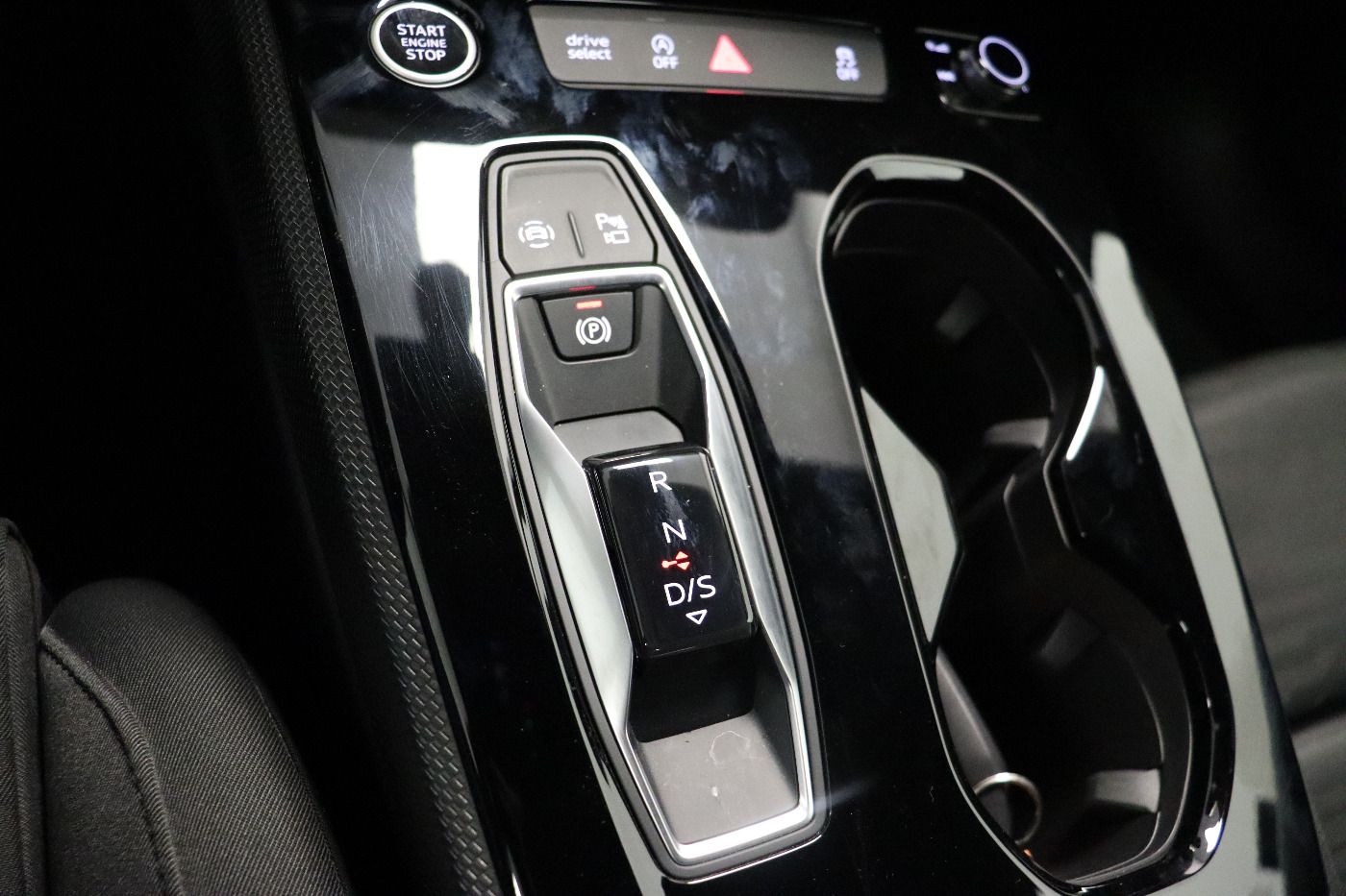 Fahrzeug autohaus mense Fahrzeugabbildung Audi A5 Limousine TFSI quattro S tronic ACC|Navi|PDC