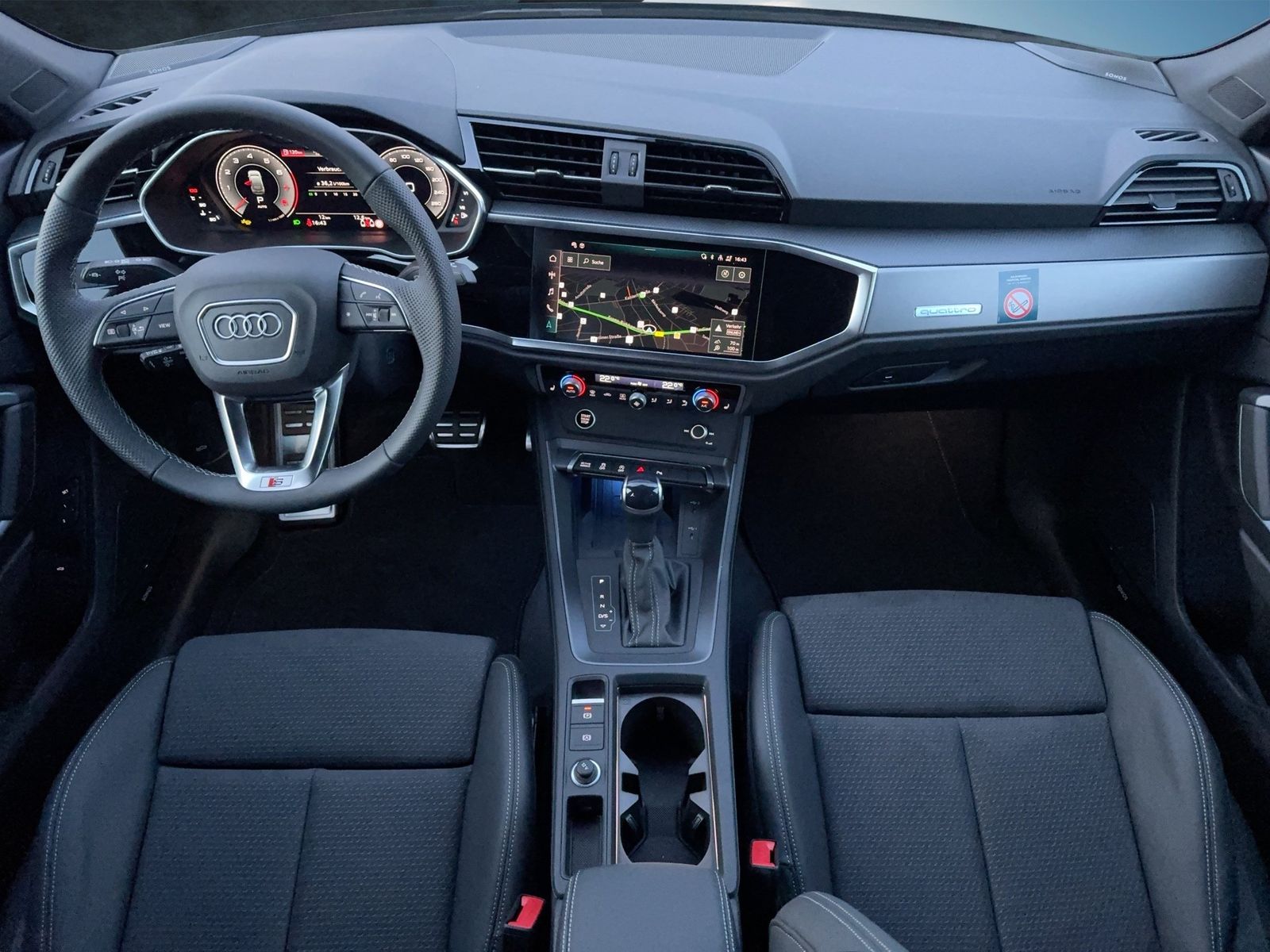 Fahrzeugabbildung Audi Q3 Sportback S line 40 TFSI quattro