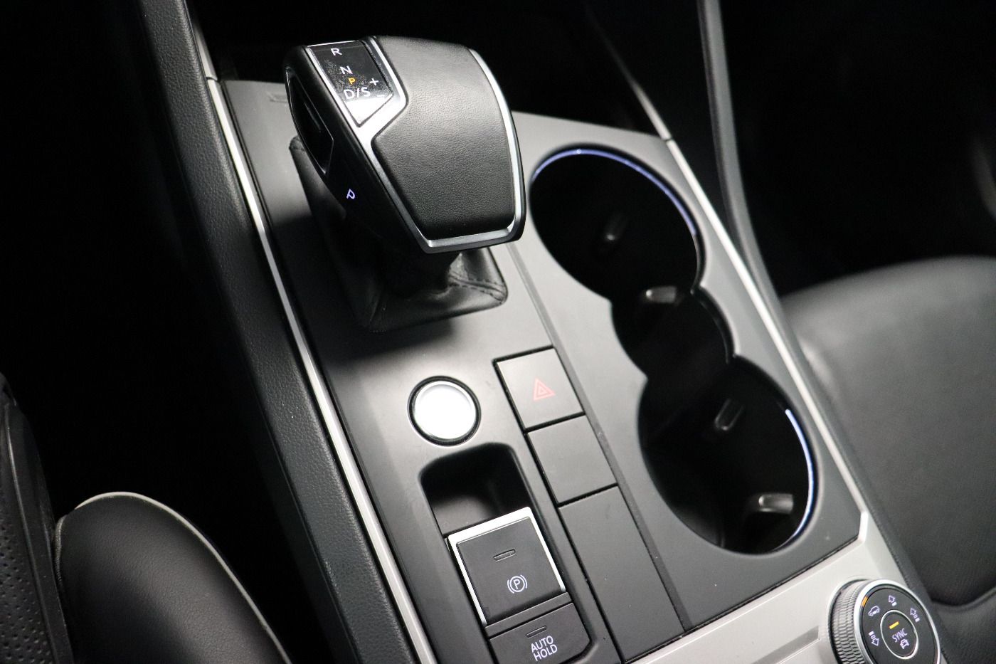 Fahrzeugabbildung Volkswagen Touareg 3.0 TDI 4Motion Elegance IQ.Light|AHK