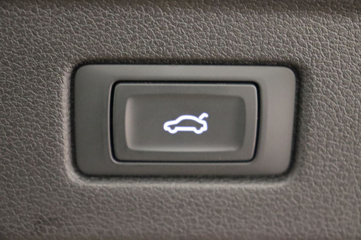Fahrzeugabbildung Audi A5 Sportback 35 TDI S-Tronic S-Line Matrix|ACC