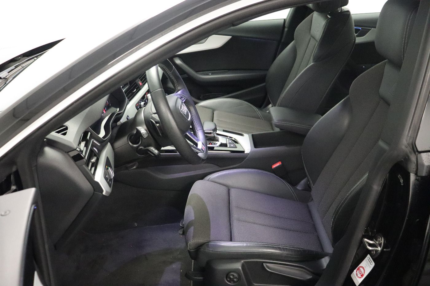 Fahrzeugabbildung Audi A5 Sportback 35 TDI S-Tronic S-Line Matrix|ACC