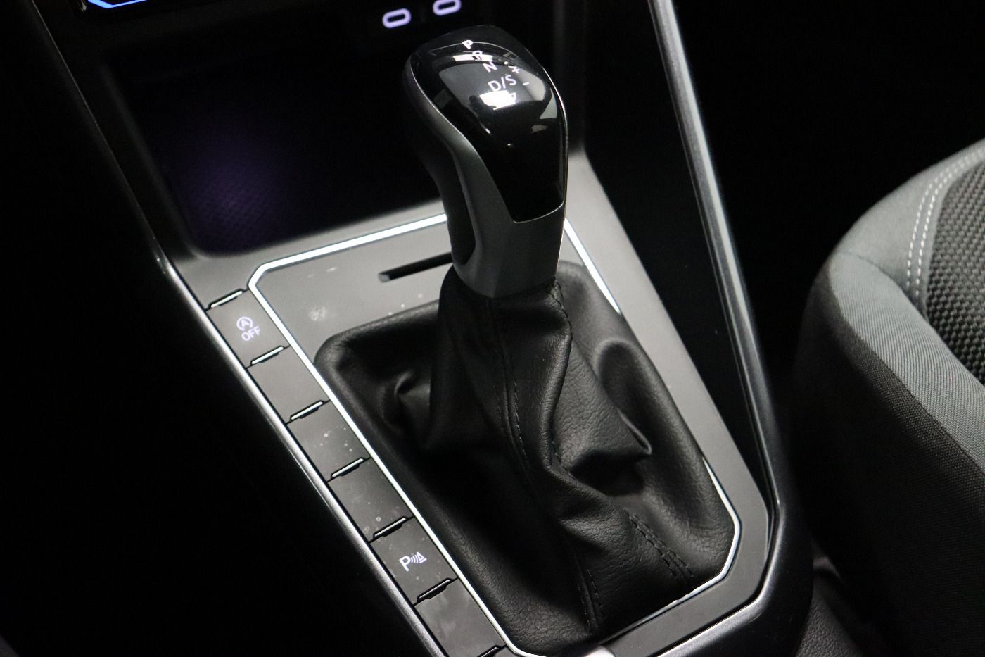Fahrzeugabbildung Volkswagen Polo 1.0 TSI Style DSG IQ.Light|Matrix|CarPlay