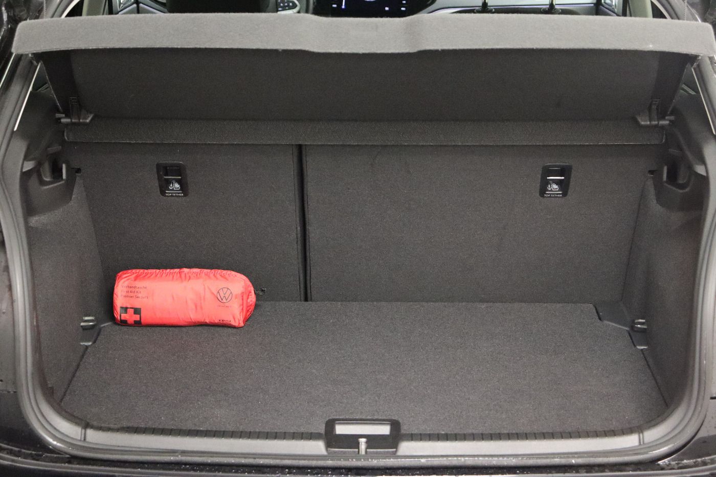 Fahrzeugabbildung Volkswagen Polo 1.0 TSI Style DSG IQ.Light|Matrix|CarPlay
