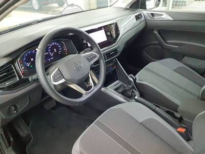 Fahrzeugabbildung Volkswagen Polo 1.0 TSI Style DSG IQ.Light|Matrix|CarPlay