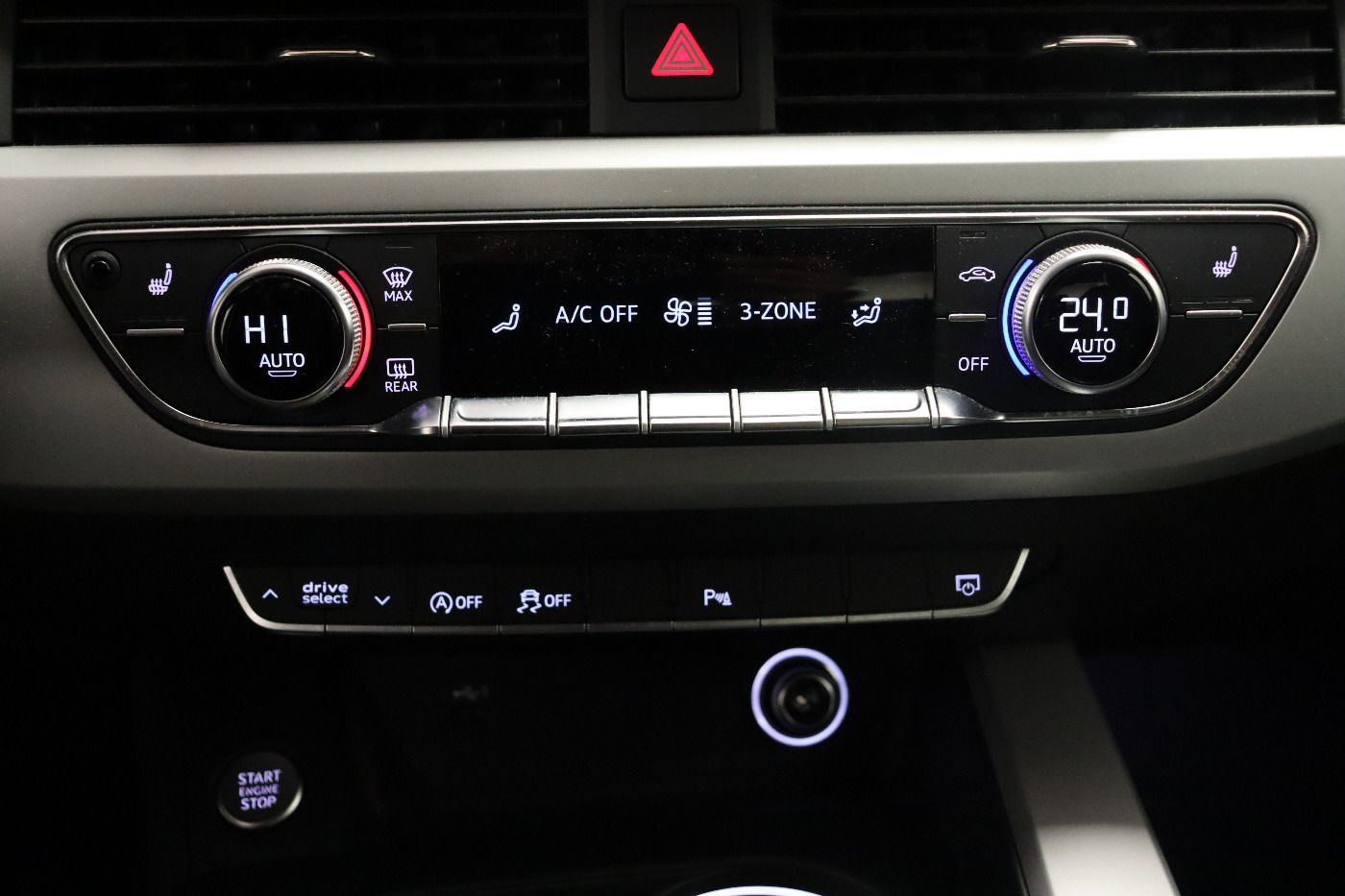 Fahrzeugabbildung Audi A4 40 TDI S tronic advanced ACC