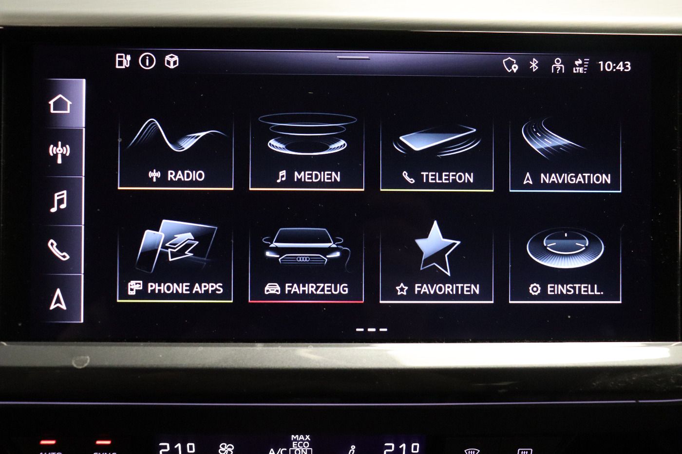 Fahrzeugabbildung Audi Q4 e-tron 40 CarPlay|HUD|Standhzg|ACC|LED|Navi