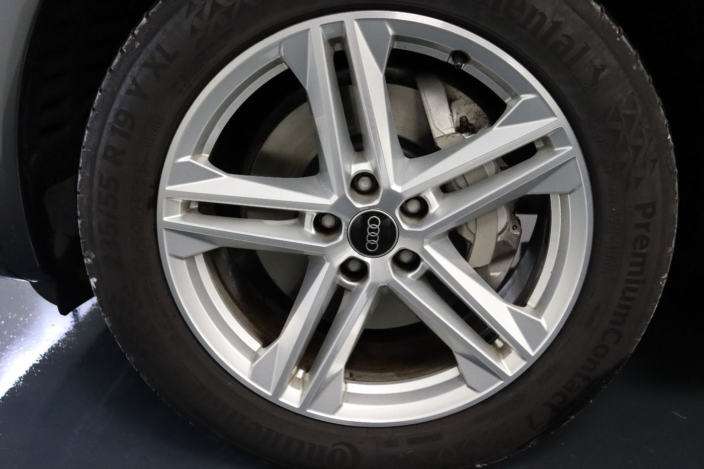 Fahrzeugabbildung Audi Q5 40 TDI quattro S tronic S line AHK|ACC|LED|LM