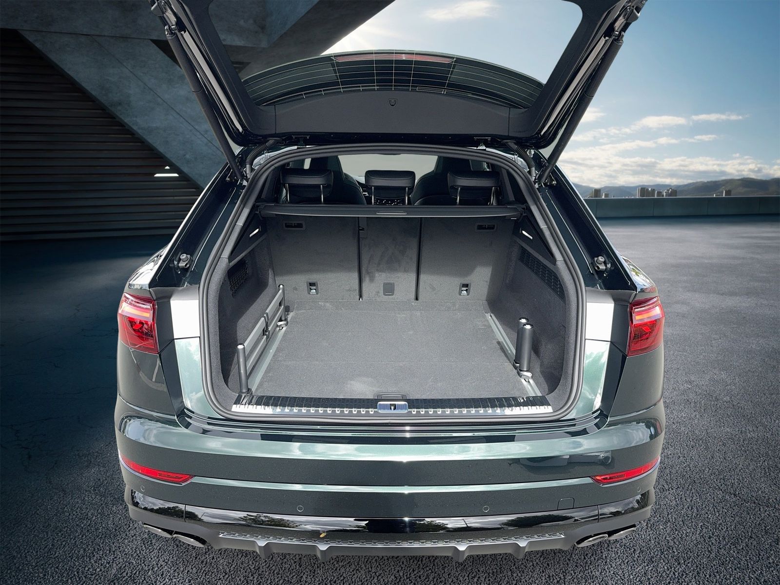 Fahrzeugabbildung Audi SQ8 TFSI SUV tiptronic Matrix|B&O|AHK|HUD