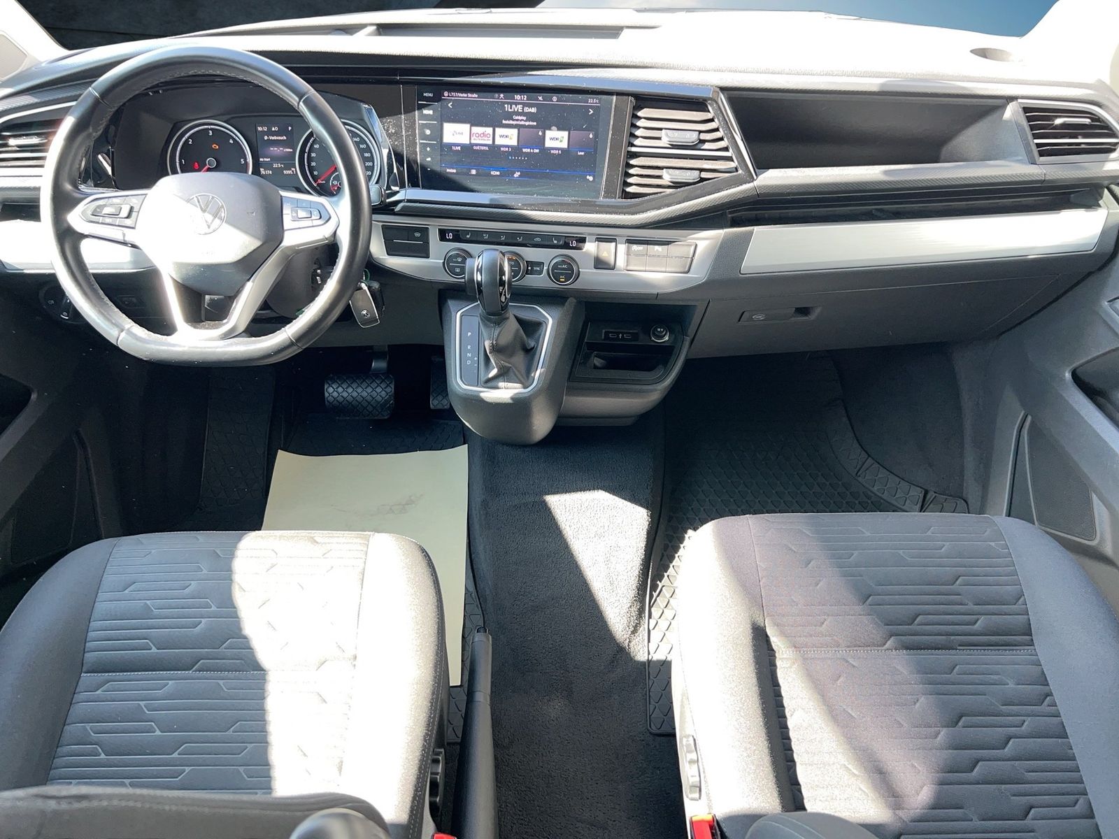 Fahrzeug autohaus mense Fahrzeugabbildung Volkswagen T6.1 Multivan TDI Comfortline