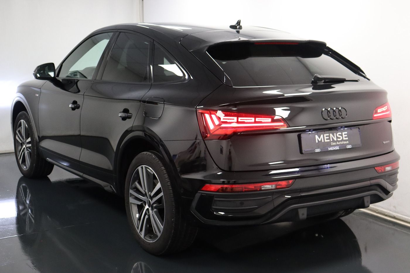 Fahrzeugabbildung Audi Q5 Sportback 50 TFSIe quattro S-tronic S line Ma